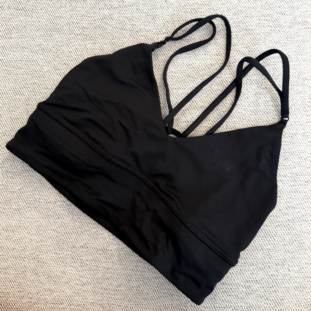 Lululemon black strappy sports bra - size 6